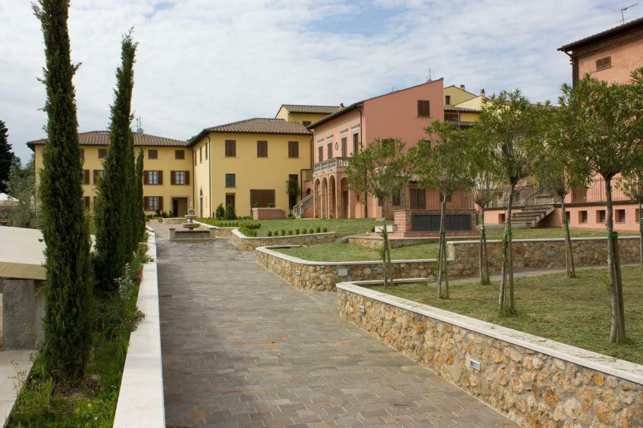 Borgo Di Gramugnana Aparthotel Usigliano Luaran gambar