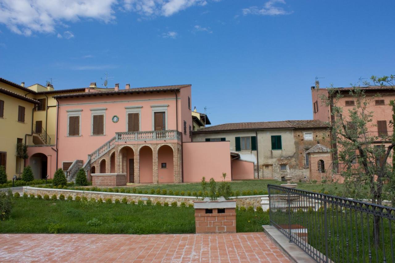 Borgo Di Gramugnana Aparthotel Usigliano Luaran gambar